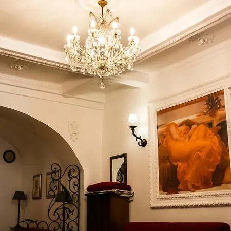 Grove House Roma