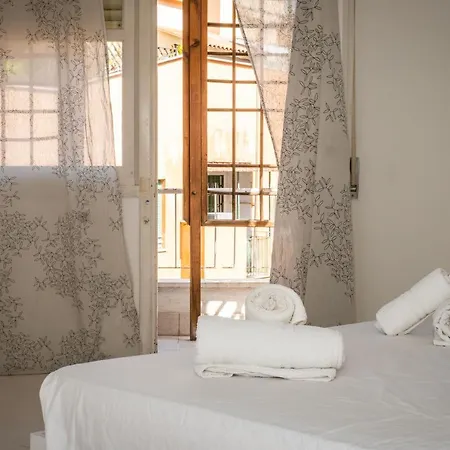 Piazza Armellini Apartment Rome