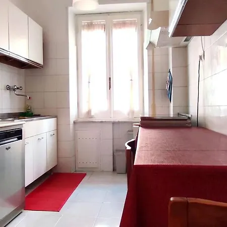 Happy Domus - Giovagnoli Near Trastevere Apartment *