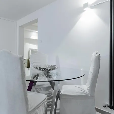 Apartment Pantheon Experience *