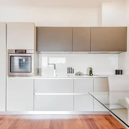 Apartment Luxury Front Of Cavalieri Hilton *