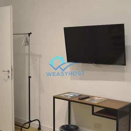 Appartement Renovated & Bright Tuscolanaflat