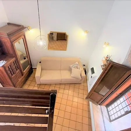 Monti Wood Loft Apartment *