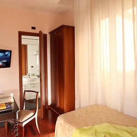 Sant'angelo 3*