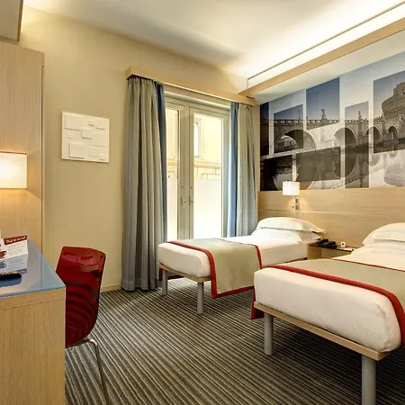 Hotel Iq