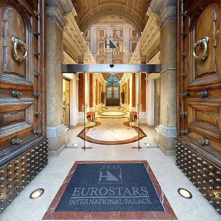 Exe International Palace Hotel Řím