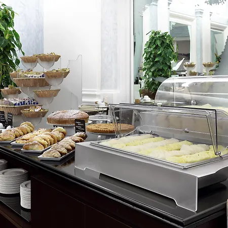 Hotel Exe International Palace 4*