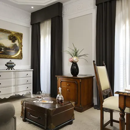 Splendide Royal - The Leading Of The World Отель