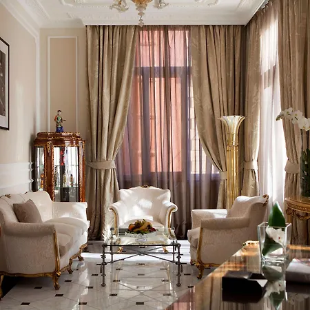 Baglioni Regina - The Leading Of The World 5*