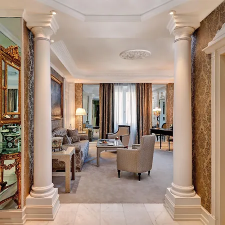 Hassler Hotel 5*