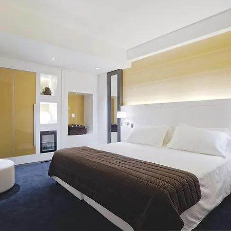 Ih Z3 Hotel 4*