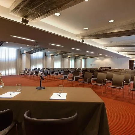 Ih Z3 Hotel 4*