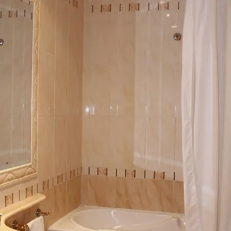 Sistina Hotel 4*