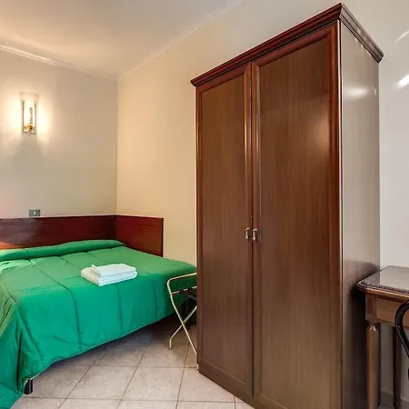 Hotel Cambridge 3*