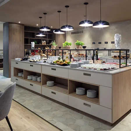 - Eur Parco Dei Medici By Ihg Ξενοδοχείο