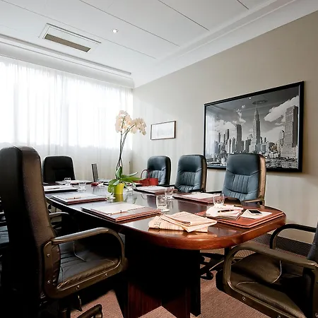 - Eur Parco Dei Medici By Ihg 4* Ρώμη