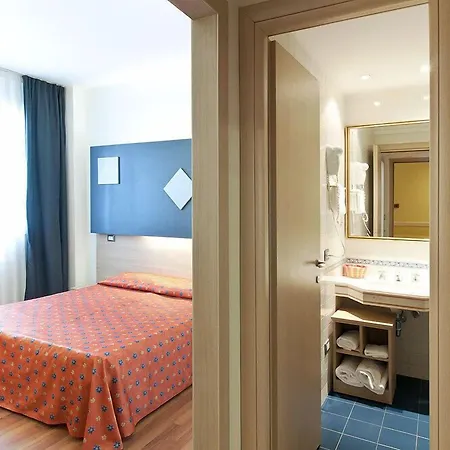 San Remo Hotel 3*