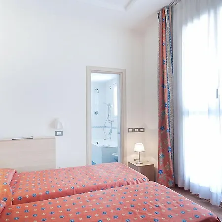 San Remo Hotel 3*