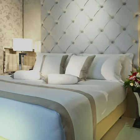 Radisson Blu Ghr Hotel 4*