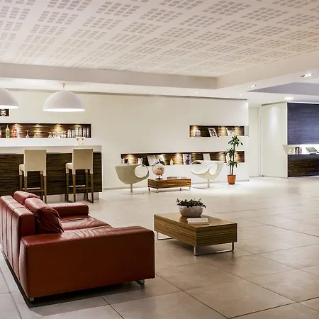 Hotel The Caesar 4*