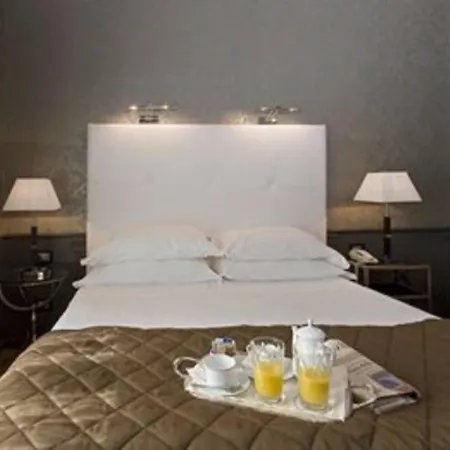 Hotel Duca D'alba - Chateaux & Collection