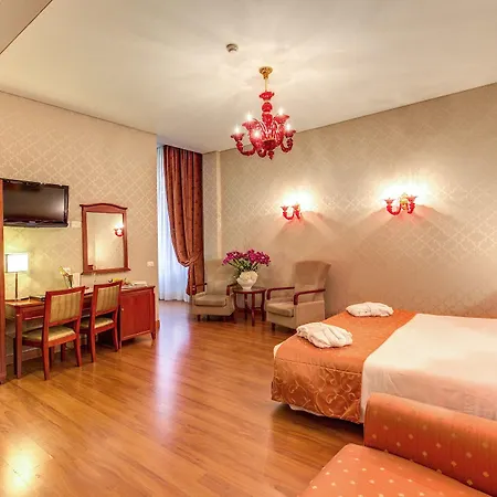 Augusta Lucilla Palace 4*