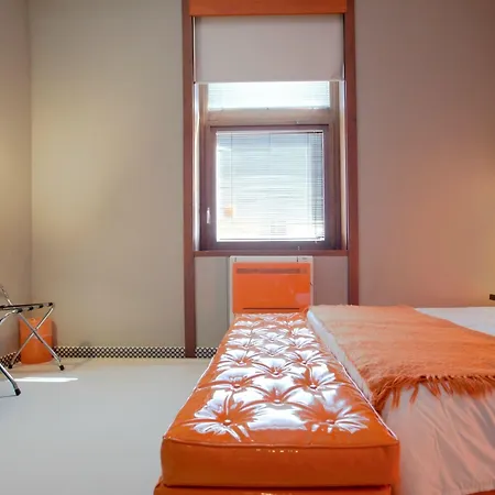 Orange Hotel 4*
