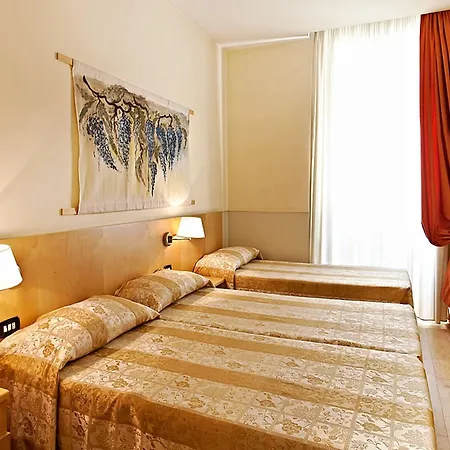 Hotel Aphrodite 4*
