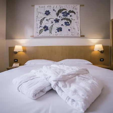 Aphrodite Hotel 4*