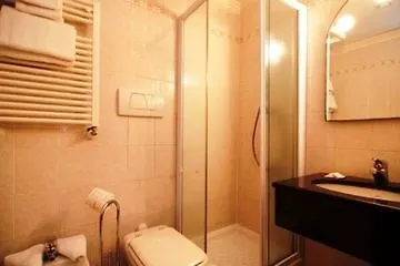 Ξενοδοχείο Raeli Floridia 3*