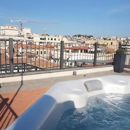 Trevi Palace Luxury Отель 4*