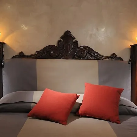 Residenza San Calisto 3*
