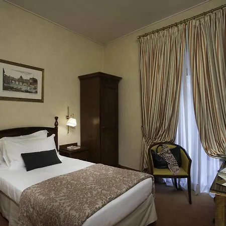 Colonna Palace 4*