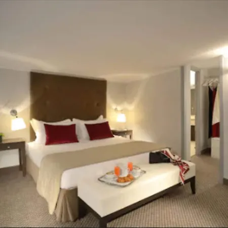 Colonna Palace 4* Řím