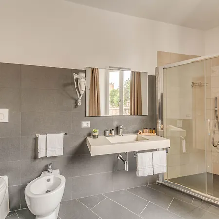 Trevi Palace Hotel 3*