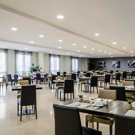 Eurostars Aeterna Hotel 4*