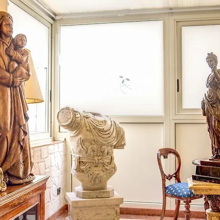 Aurelius Art Gallery Rzym
