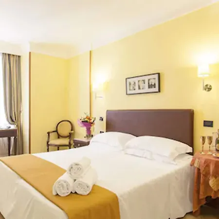 Hotel Tuscolana