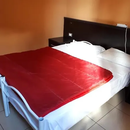 San Lorenzo Hostel *