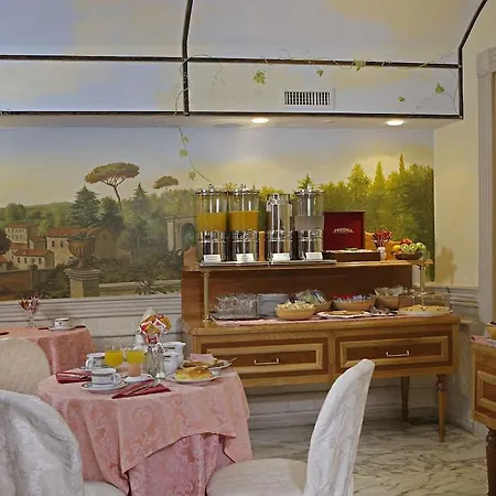 Pantheon Hotel 4*