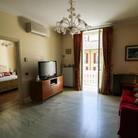 فندق مبيت وإفطار روم كينغز 4*