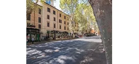 Pensión La Piccola Maison