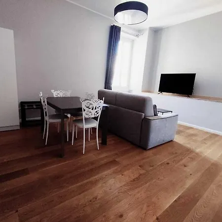 Oriana Homel Apartment *