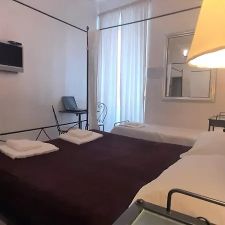 Wrh Trastevere Guest house 3*