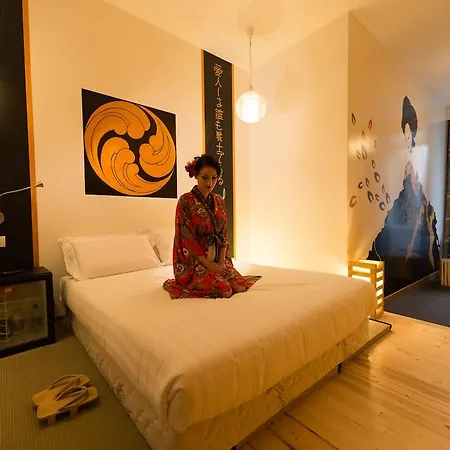 Irooms Campo Dei Fiori Guest house 4*