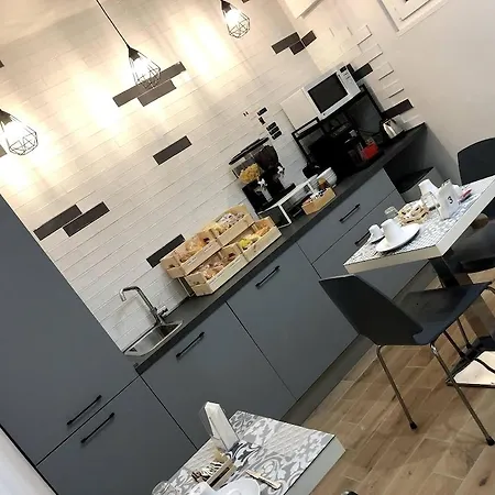 Frühstückspension Avec Moi 2*