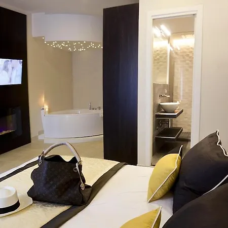 Bed & Breakfast Holidays Boutique