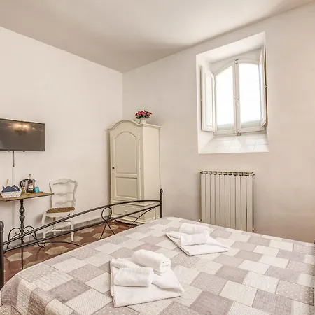 Bed & Breakfast Relais La Torretta 2*