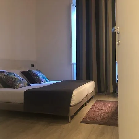 Hotel Giuturna Boutique 3*