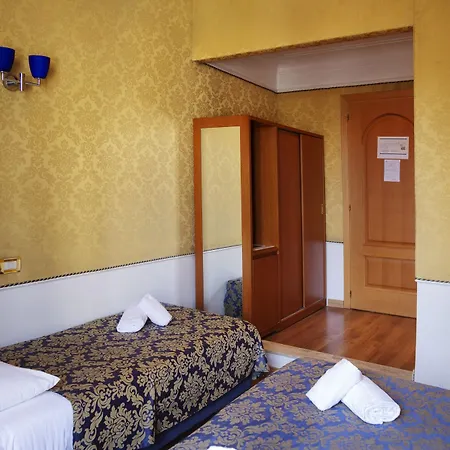 Guest house Ih Piazza Di Spagna View - Luxury Rome